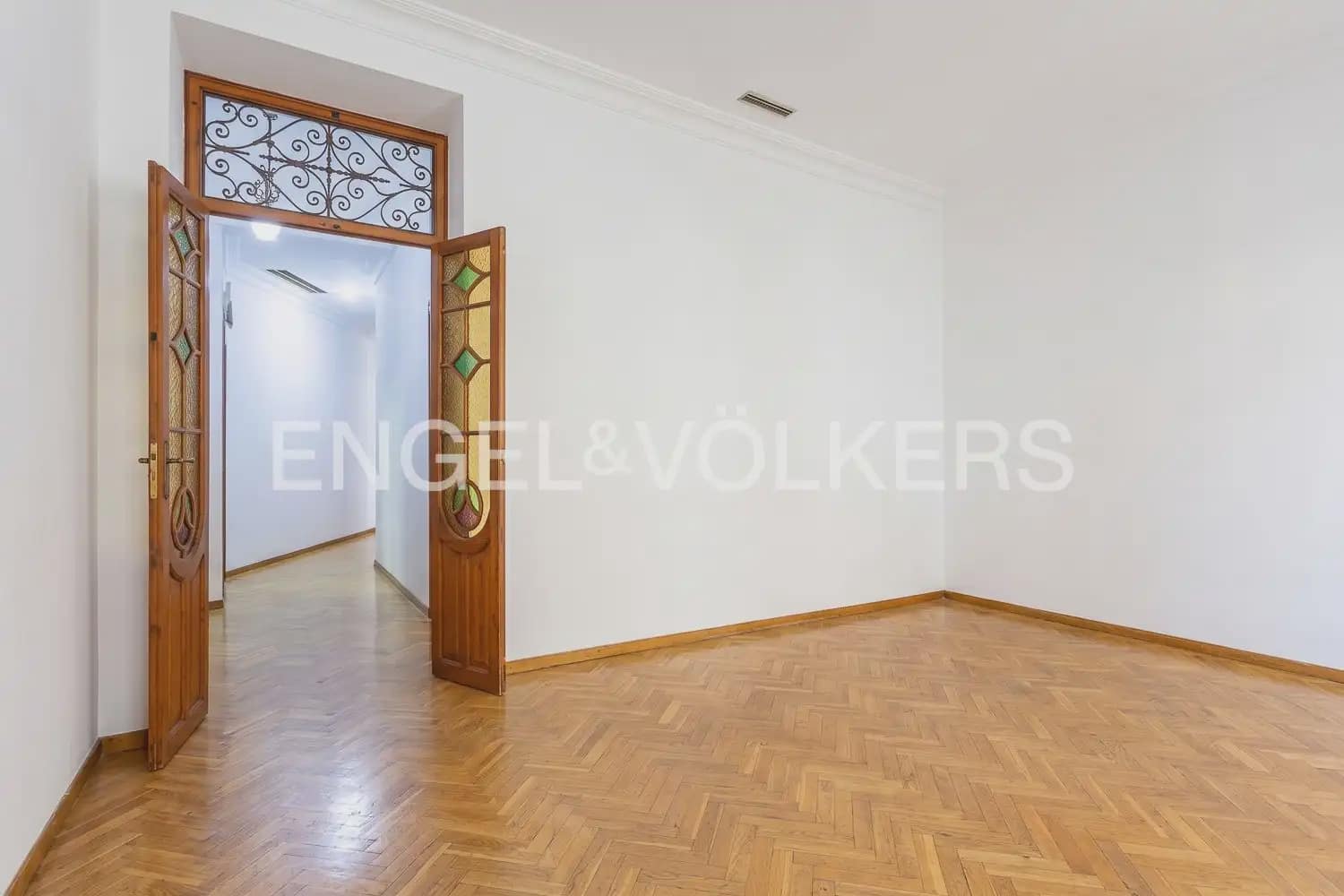 7 Zimmer Wohnung zu verkaufen in Valencia Stadt - 1.250.000 € (Ref: 9897905)