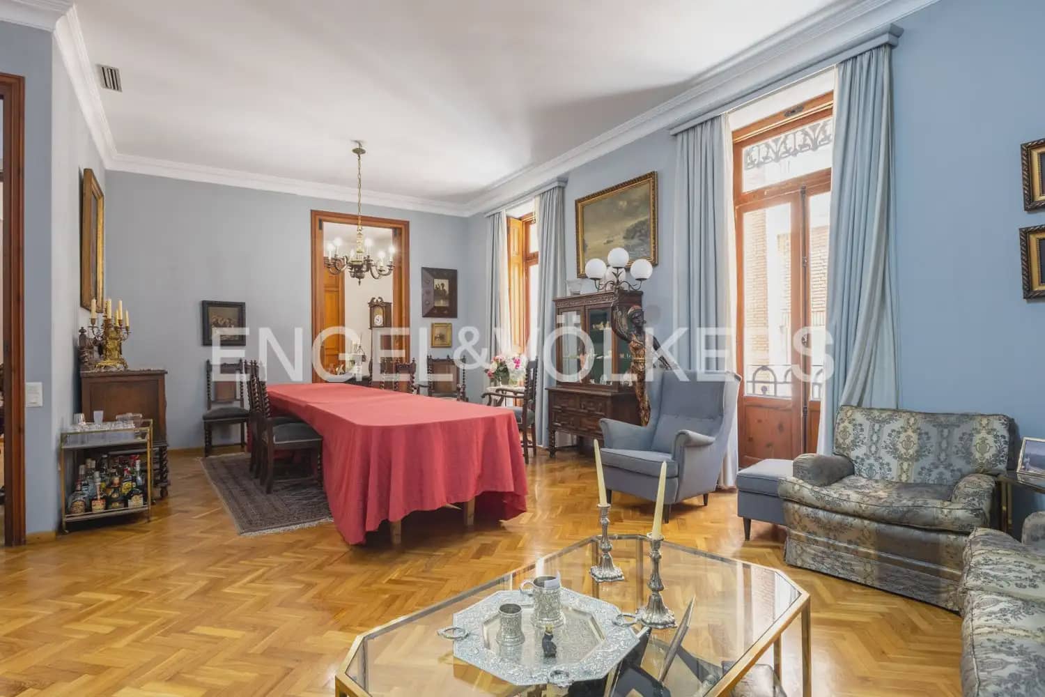 7 Zimmer Wohnung zu verkaufen in Valencia Stadt - 1.250.000 € (Ref: 9897905)