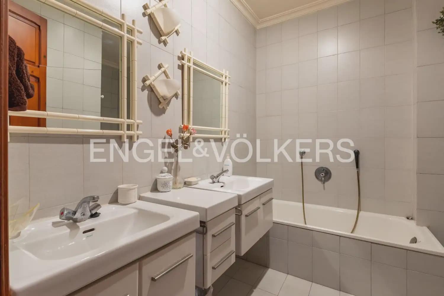 7 Zimmer Wohnung zu verkaufen in Valencia Stadt - 1.250.000 € (Ref: 9897905)