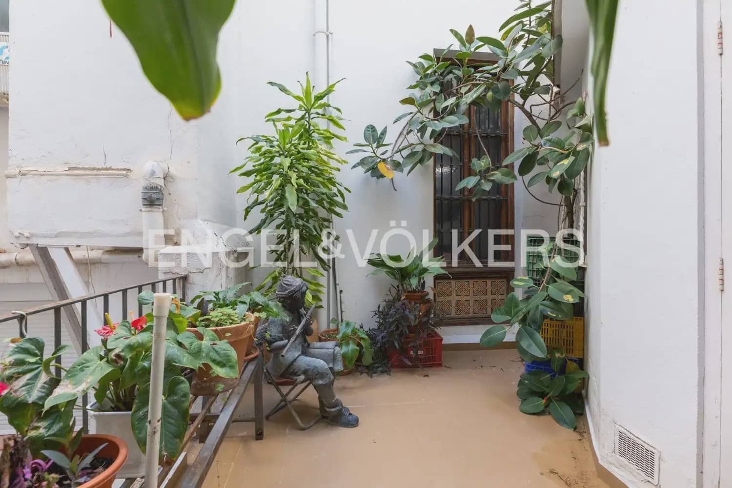 7 Zimmer Wohnung zu verkaufen in Valencia Stadt - 1.250.000 € (Ref: 9897905)