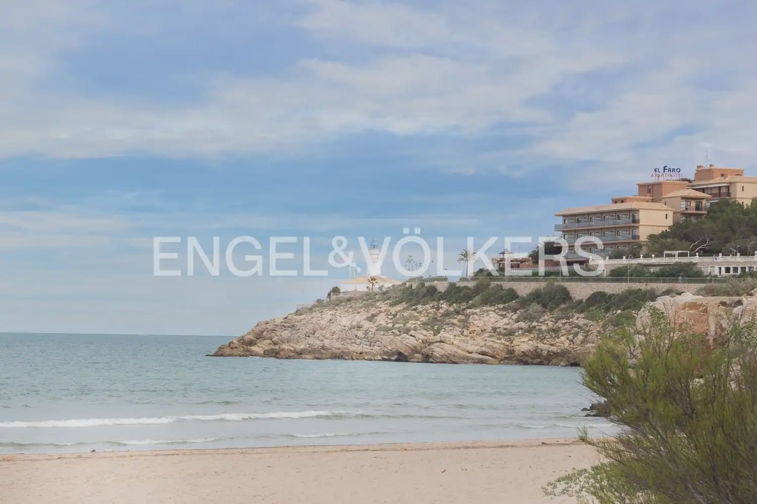 3 bedroom Flat for rent in Cullera with garage - € 1,800 (Ref: 9897906)