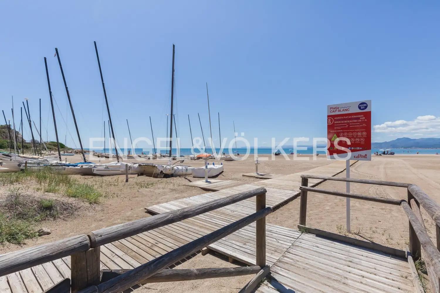 3 bedroom Flat for rent in Cullera with garage - € 1,800 (Ref: 9897906)