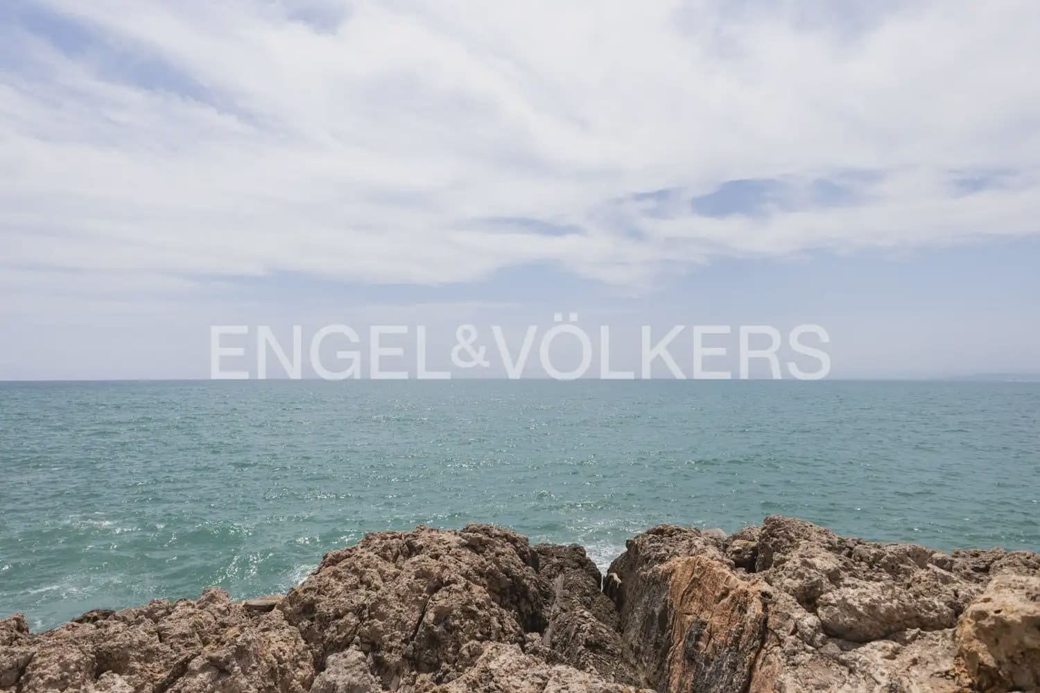 3 bedroom Flat for rent in Cullera with garage - € 1,800 (Ref: 9897906)