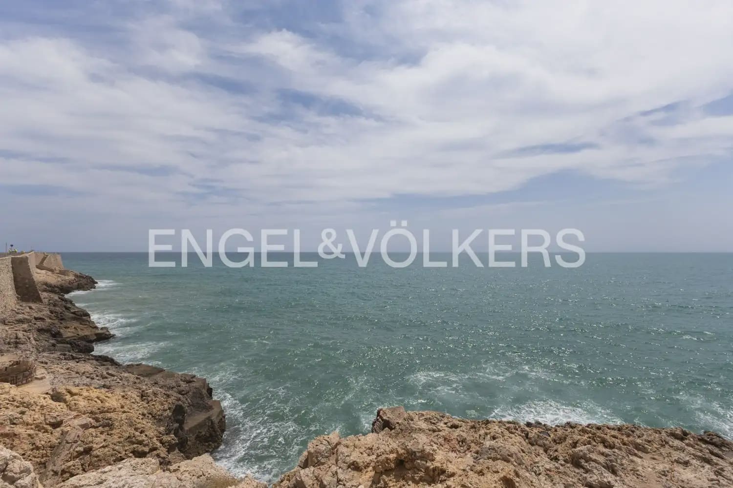 3 bedroom Flat for rent in Cullera with garage - € 1,800 (Ref: 9897906)