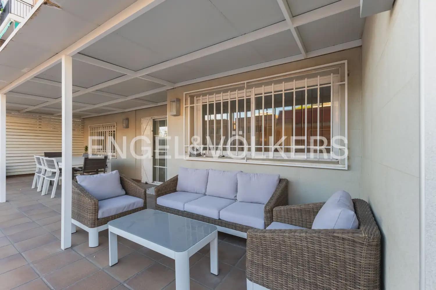 3 bedroom Flat for sale in Valencia city with garage - € 599,000 (Ref: 9897909)