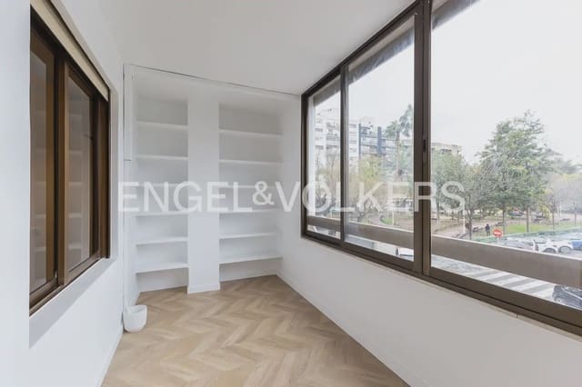 4 sypialnia Mieszkanie na sprzedaż w La Petxina, Miasto Walencja z garażem - 625 000 € (Ref: 9897910)