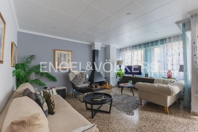 Piso de 4 habitaciones en Benicarló en venta - 192.000 € (Ref: 9897911)