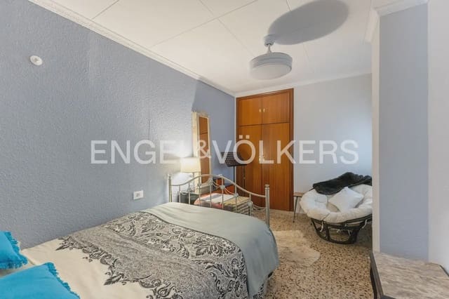 Piso de 4 habitaciones en Benicarló en venta - 192.000 € (Ref: 9897911)