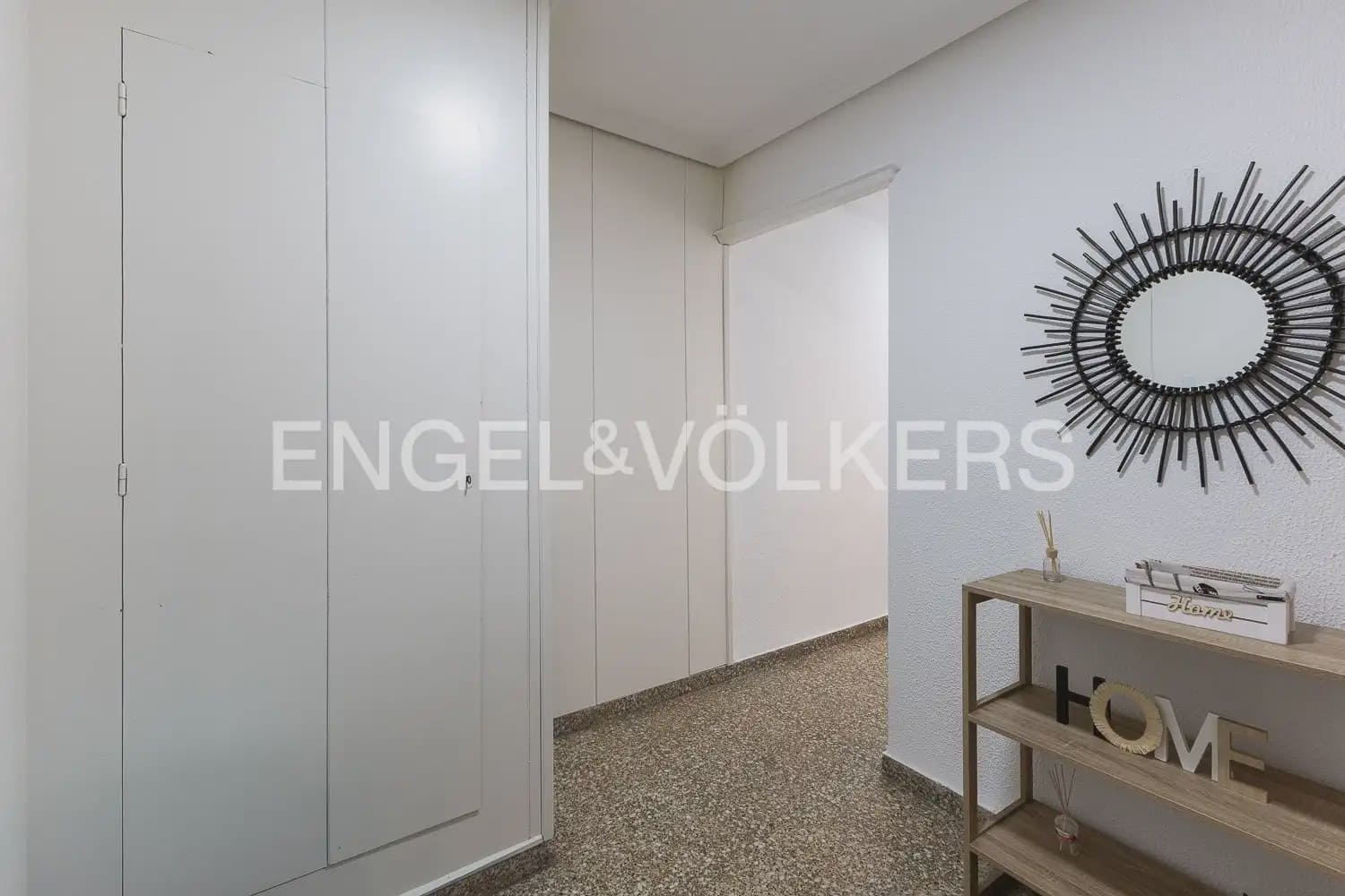 4 soveværelse Lejlighed til salg i Valencia by - € 410.000 (Ref: 9897912)