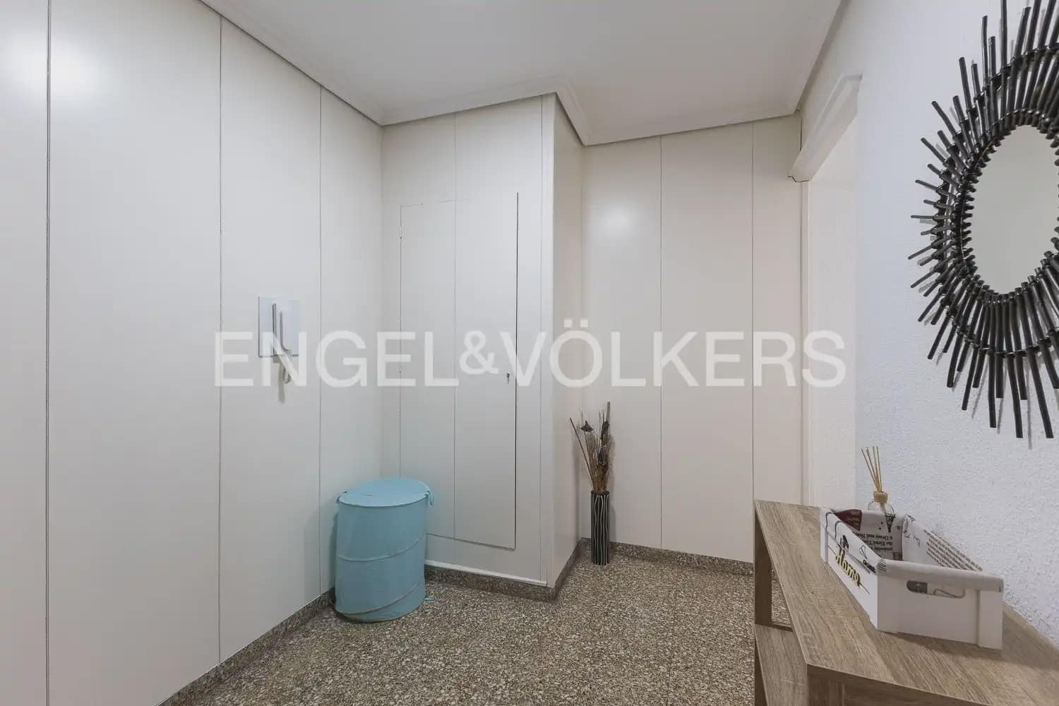 4 soveværelse Lejlighed til salg i Valencia by - € 410.000 (Ref: 9897912)