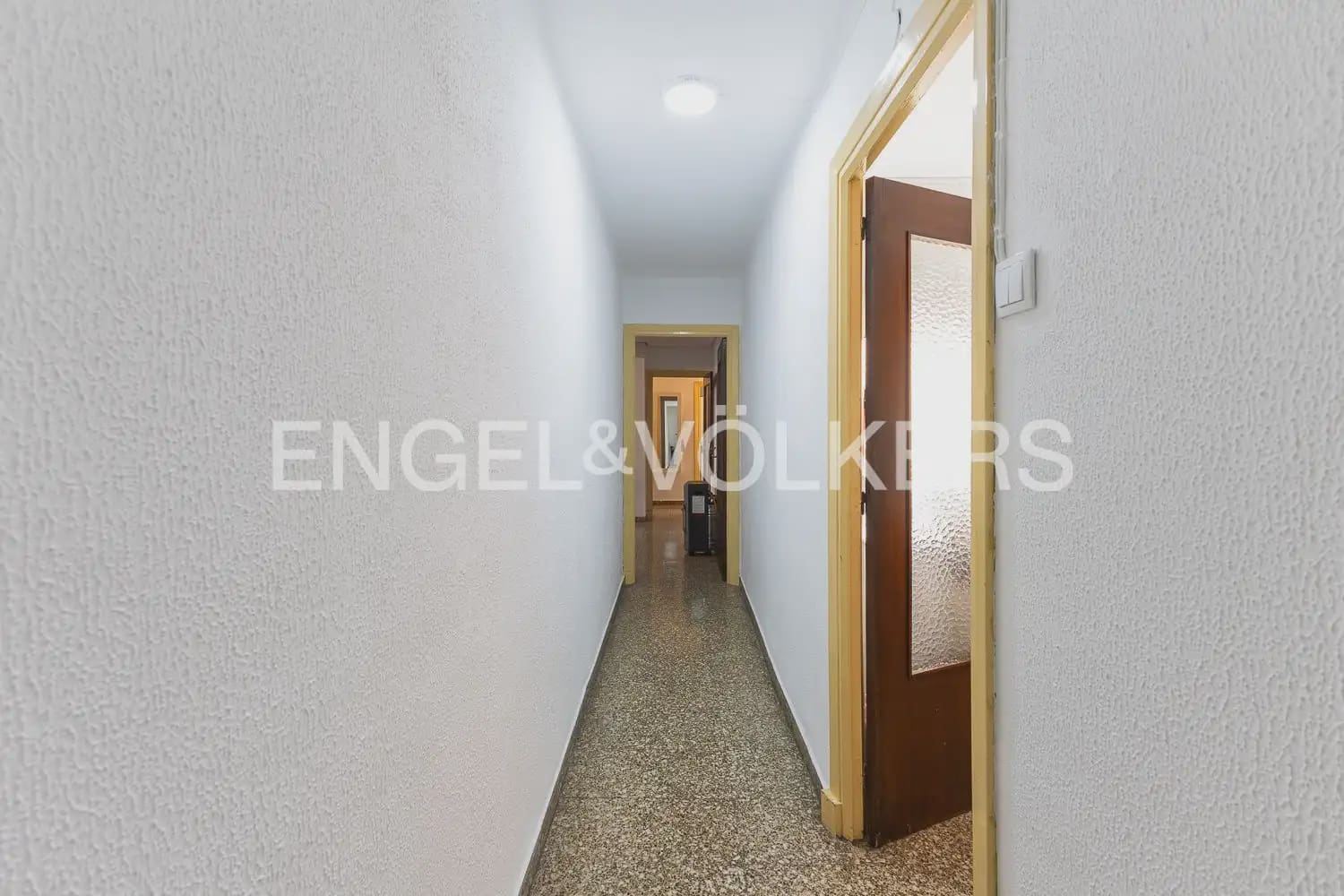 4 soveværelse Lejlighed til salg i Valencia by - € 410.000 (Ref: 9897912)