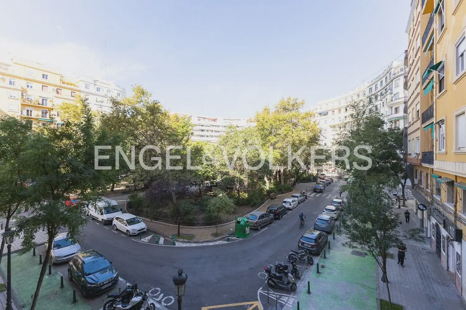 4 soveværelse Lejlighed til salg i Valencia by - € 410.000 (Ref: 9897912)