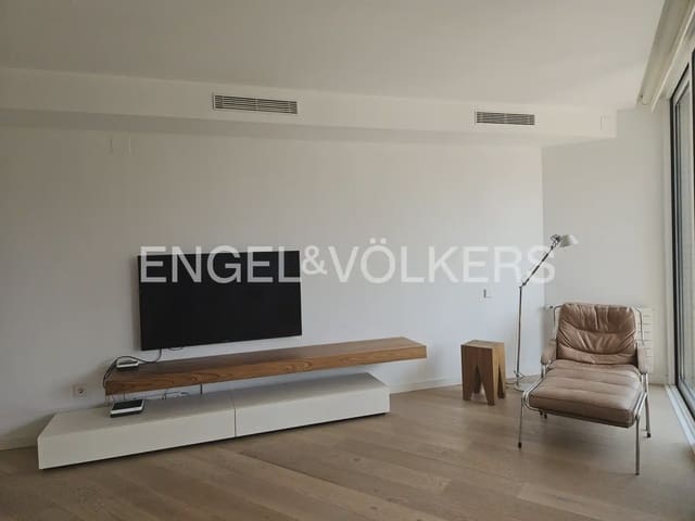 4 makuuhuone Asunto vuokrattavana paikassa Exposicio, Valencia kaupunki - 4 500 € (Ref: 9897913)