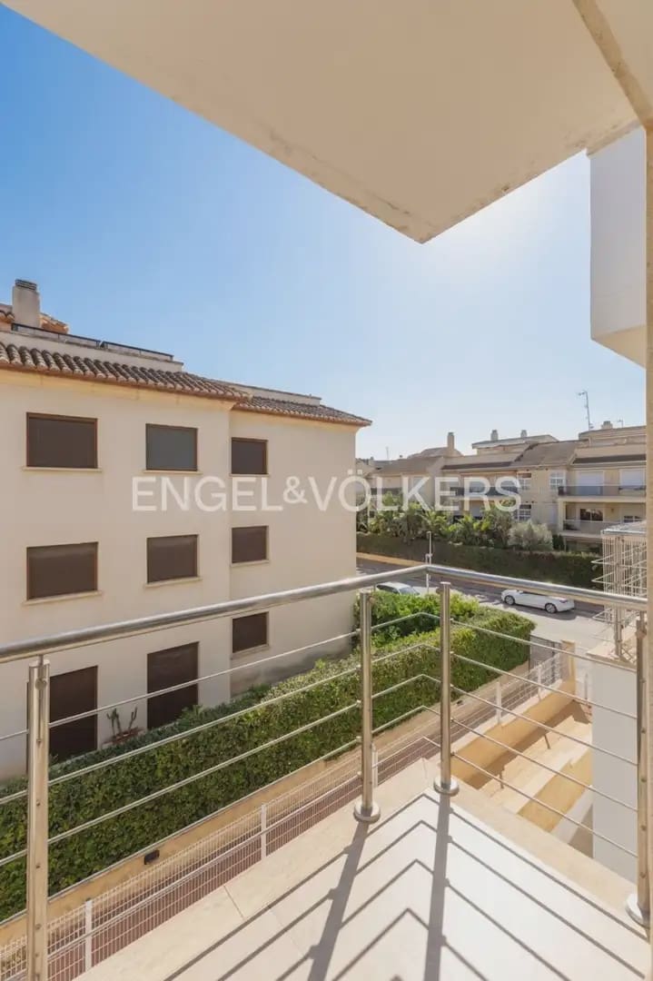 3 bedroom Flat for sale in Javea / Xabia with pool garage - € 749,000 (Ref: 9897917)