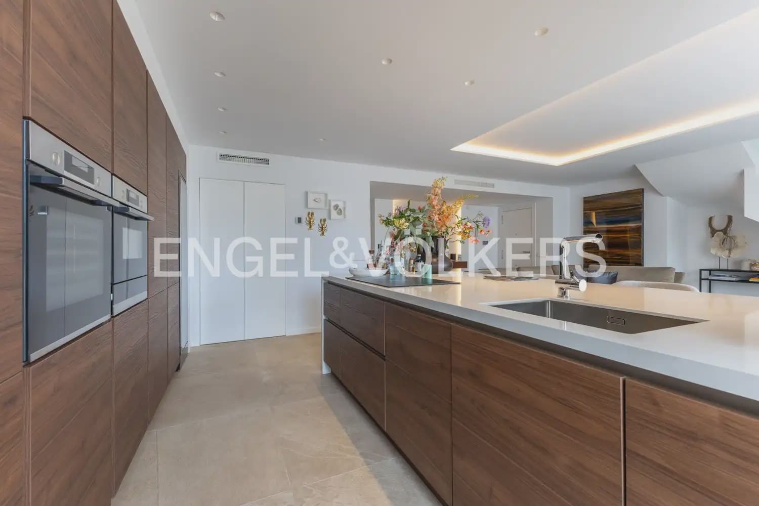 3 bedroom Flat for sale in Javea / Xabia with pool garage - € 749,000 (Ref: 9897917)