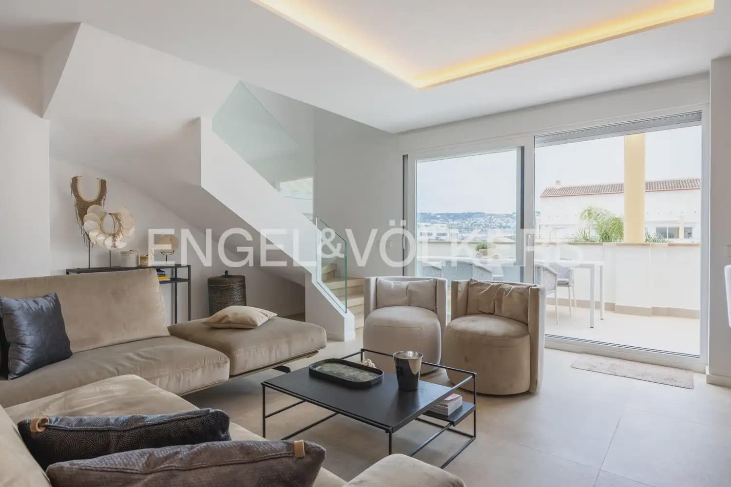 3 bedroom Flat for sale in Javea / Xabia with pool garage - € 749,000 (Ref: 9897917)