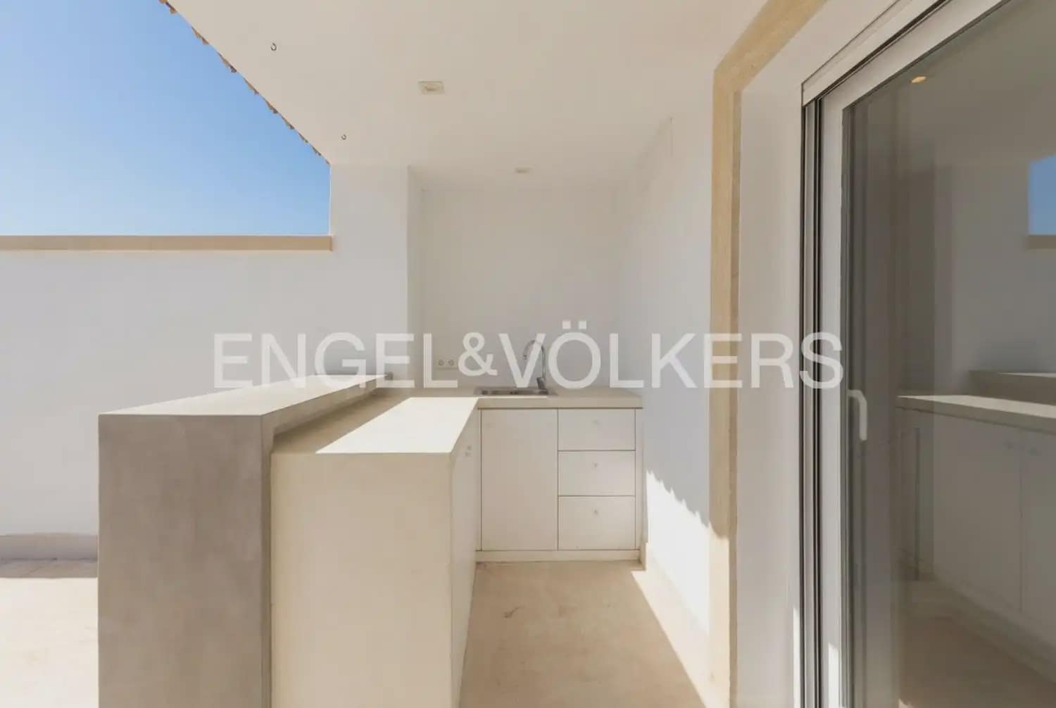 3 bedroom Flat for sale in Javea / Xabia with pool garage - € 749,000 (Ref: 9897917)