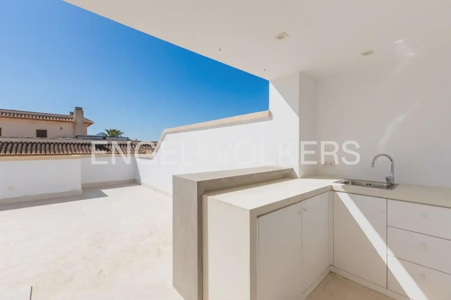3 bedroom Flat for sale in Javea / Xabia with pool garage - € 749,000 (Ref: 9897917)