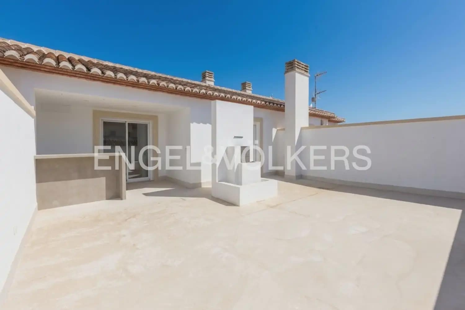 3 bedroom Flat for sale in Javea / Xabia with pool garage - € 749,000 (Ref: 9897917)