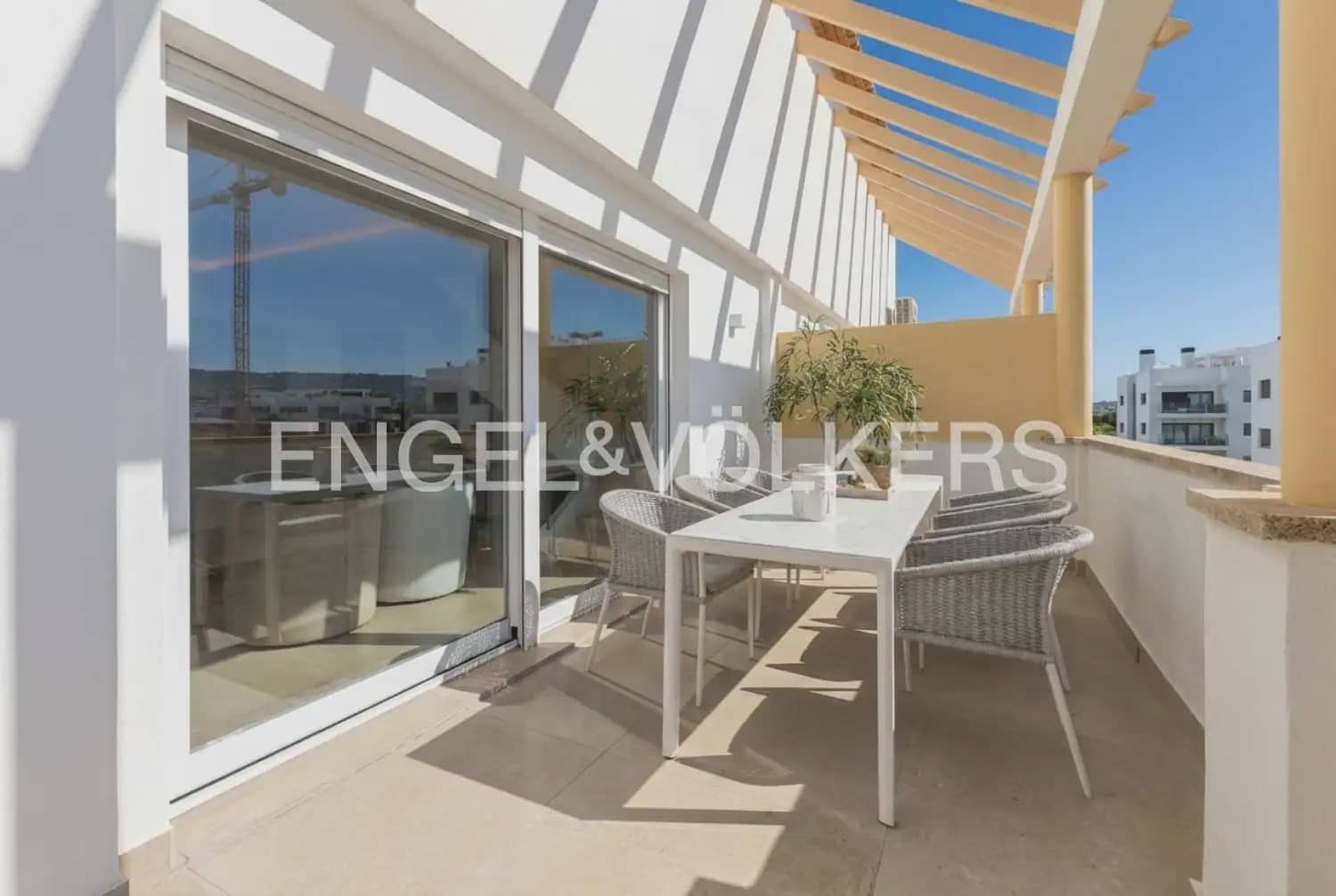 3 bedroom Flat for sale in Javea / Xabia with pool garage - € 749,000 (Ref: 9897917)