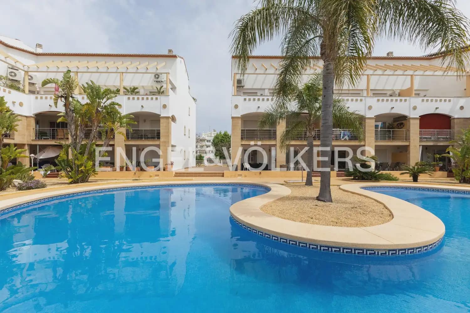 3 bedroom Flat for sale in Javea / Xabia with pool garage - € 749,000 (Ref: 9897917)