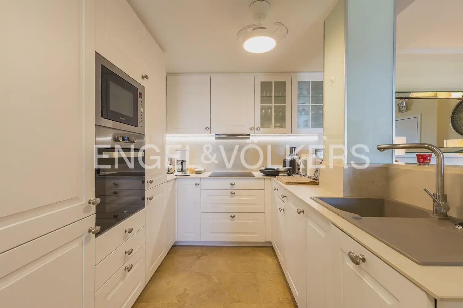 3 bedroom Flat for sale in Ador with pool garage - € 284,900 (Ref: 9897919)