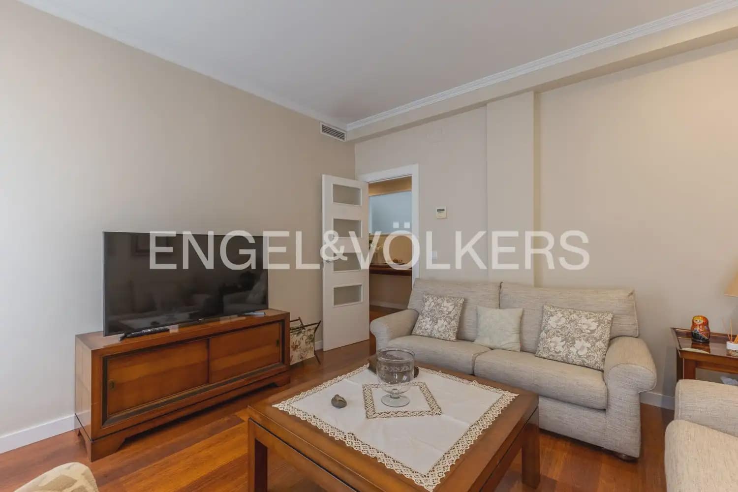 4 slaapkamer Flat te koop in Valencia stad - € 850.000 (Ref: 9897920)