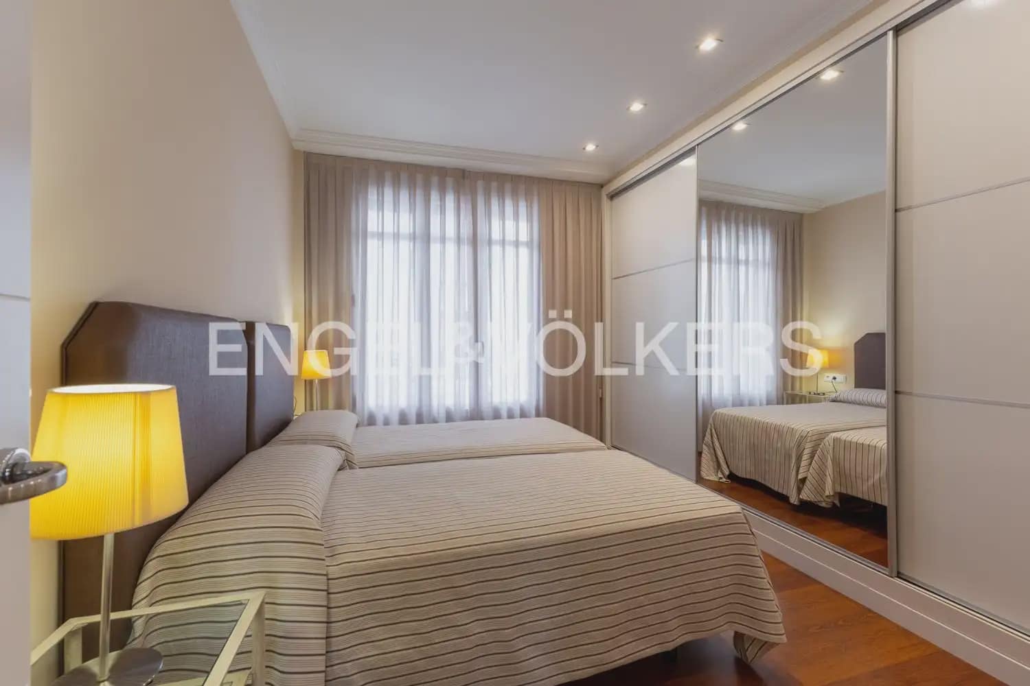 4 slaapkamer Flat te koop in Valencia stad - € 850.000 (Ref: 9897920)