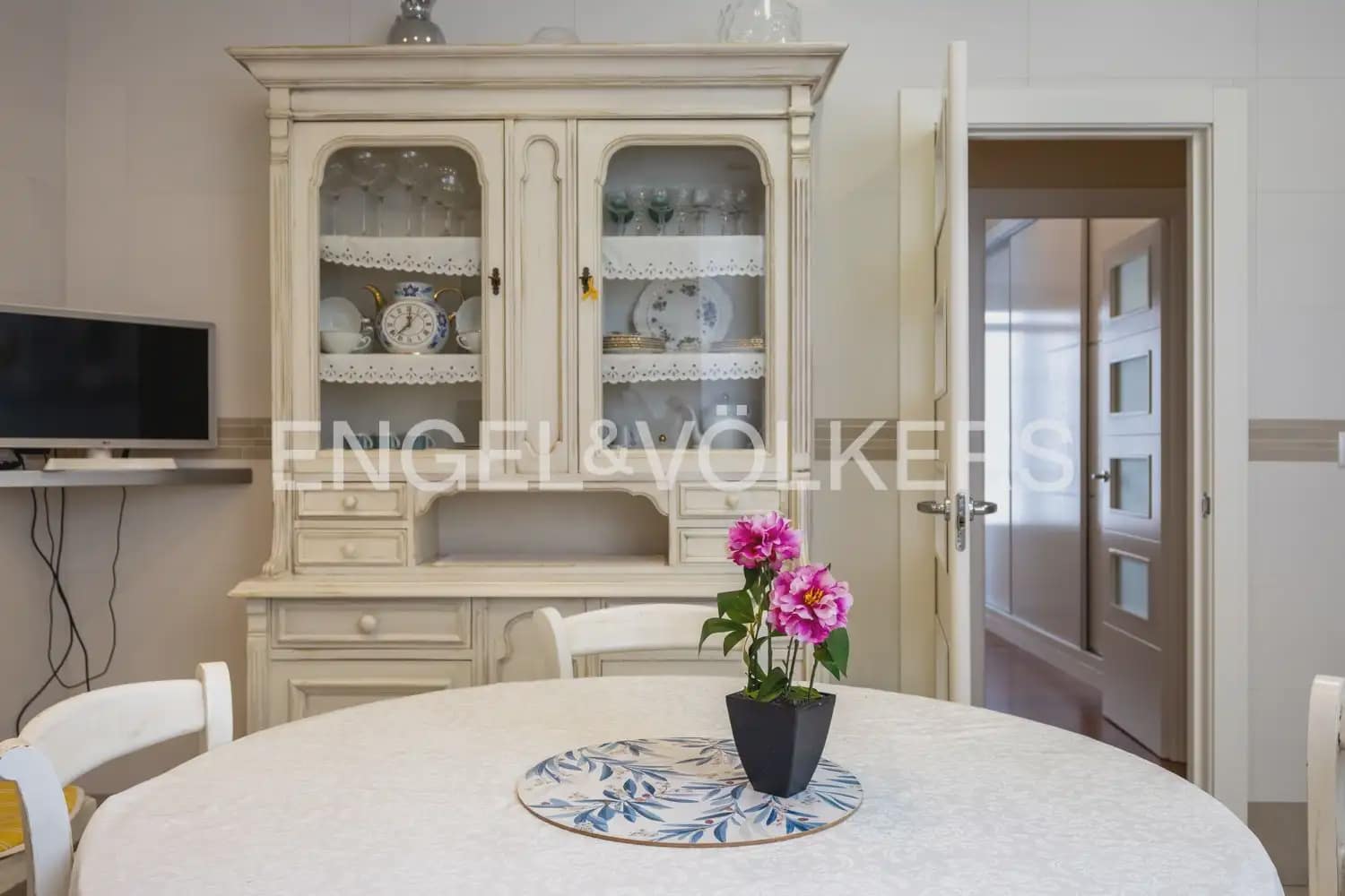 4 slaapkamer Flat te koop in Valencia stad - € 850.000 (Ref: 9897920)