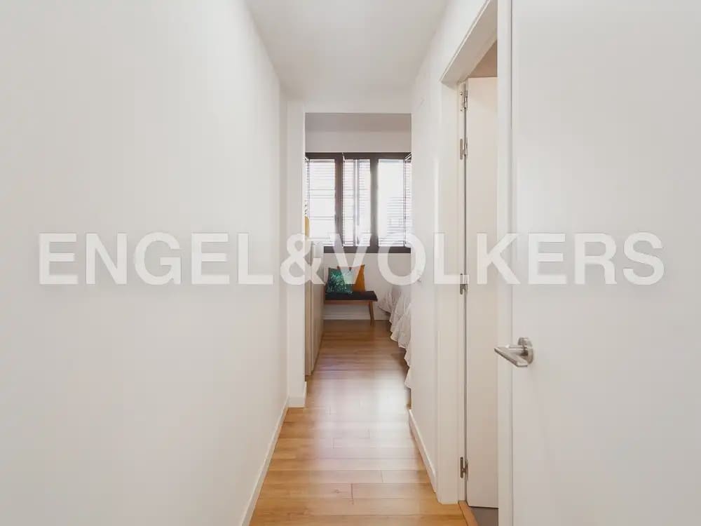 3 sovrum Lägenhet att hyra i Valencia stad med garage - 2 650 € (Ref: 9897921)