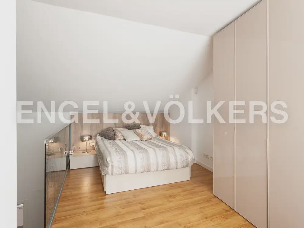 3 sovrum Lägenhet att hyra i Valencia stad med garage - 2 650 € (Ref: 9897921)