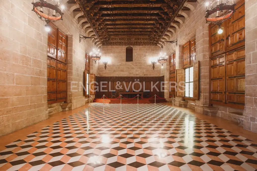 3 sovrum Lägenhet att hyra i Valencia stad med garage - 2 650 € (Ref: 9897921)