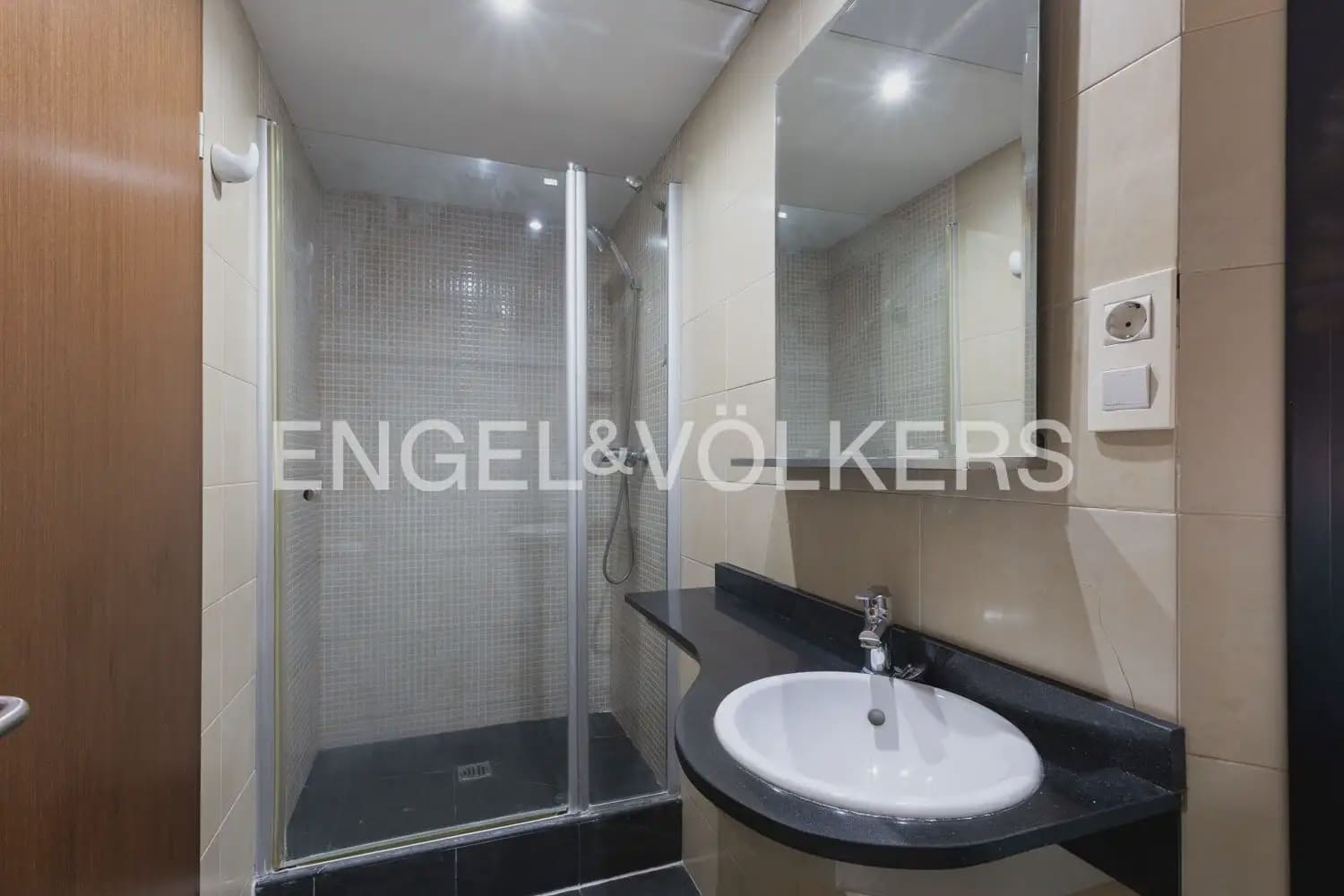 2 Zimmer Wohnung zu verkaufen in Castello de la Plana - 165.000 € (Ref: 9897922)