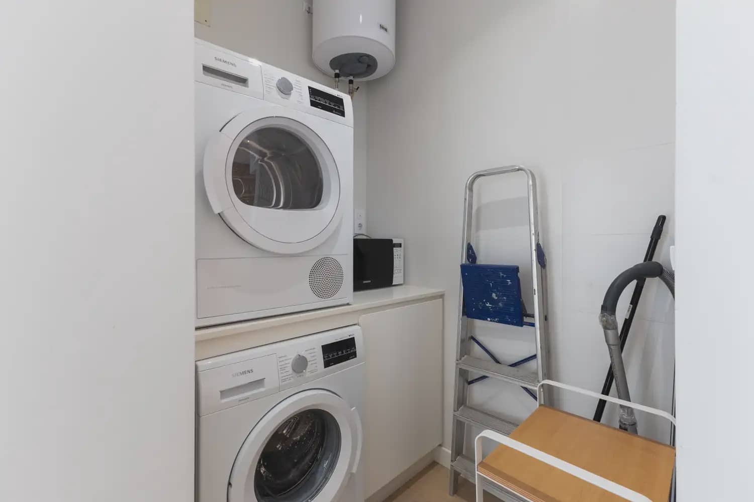 3 sovrum Lägenhet att hyra i Valencia stad - 2 600 € (Ref: 9897923)