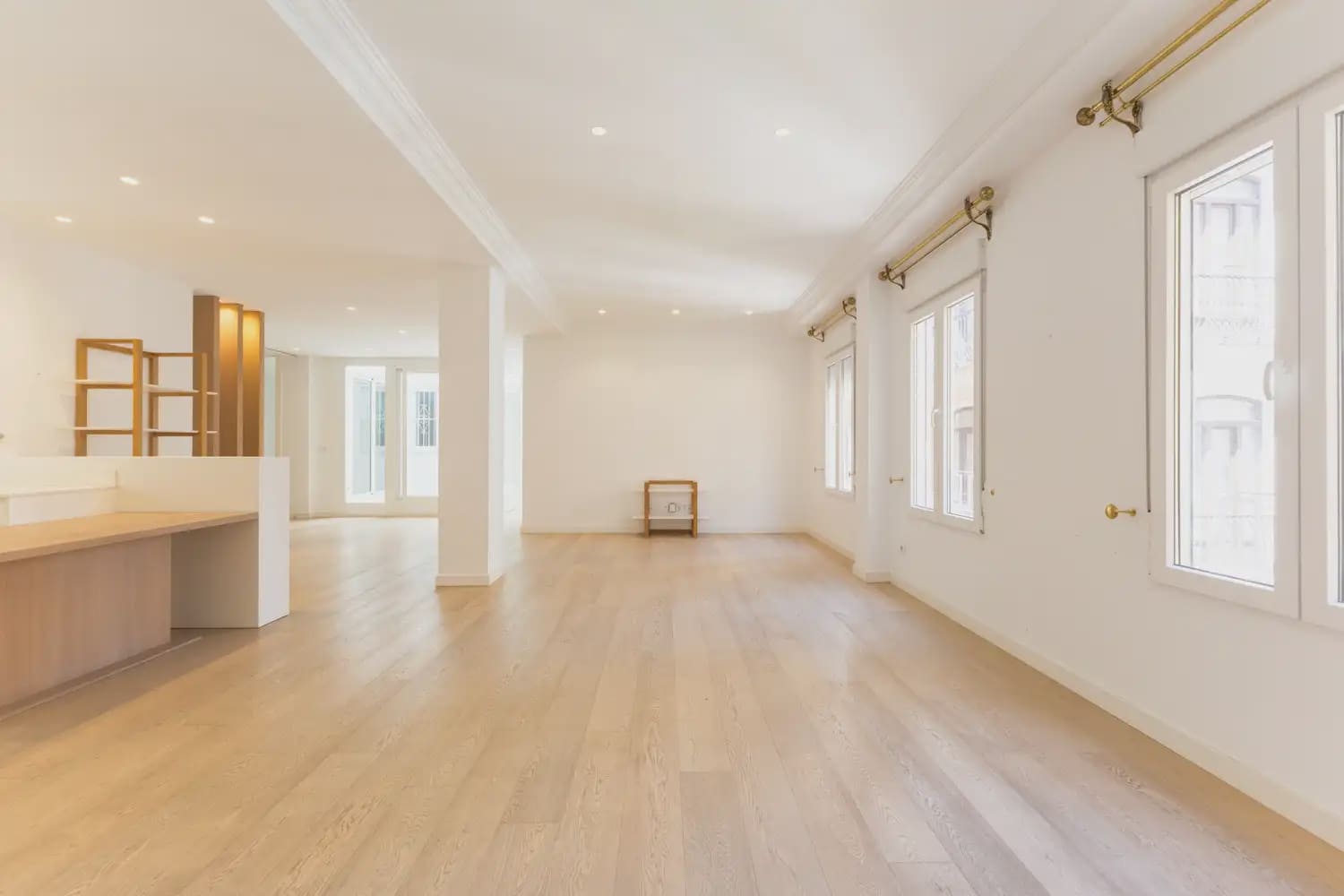 3 sovrum Lägenhet att hyra i Valencia stad - 2 600 € (Ref: 9897923)