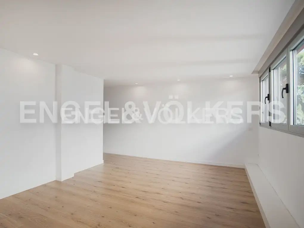 Piso de 4 habitaciones en Castelló de la Plana en venta con garaje - 310.000 € (Ref: 9897925)