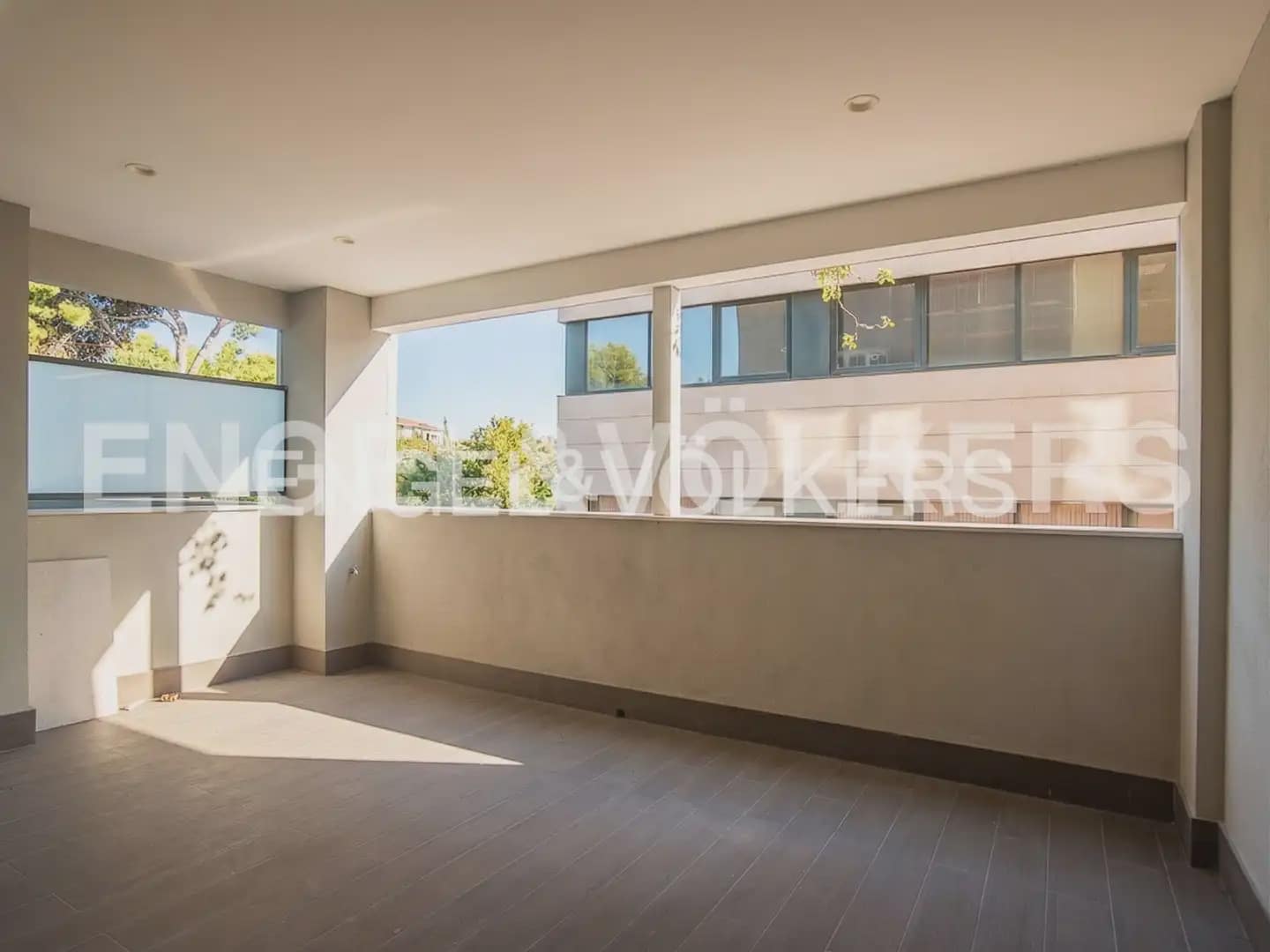Piso de 4 habitaciones en Castelló de la Plana en venta con garaje - 310.000 € (Ref: 9897925)