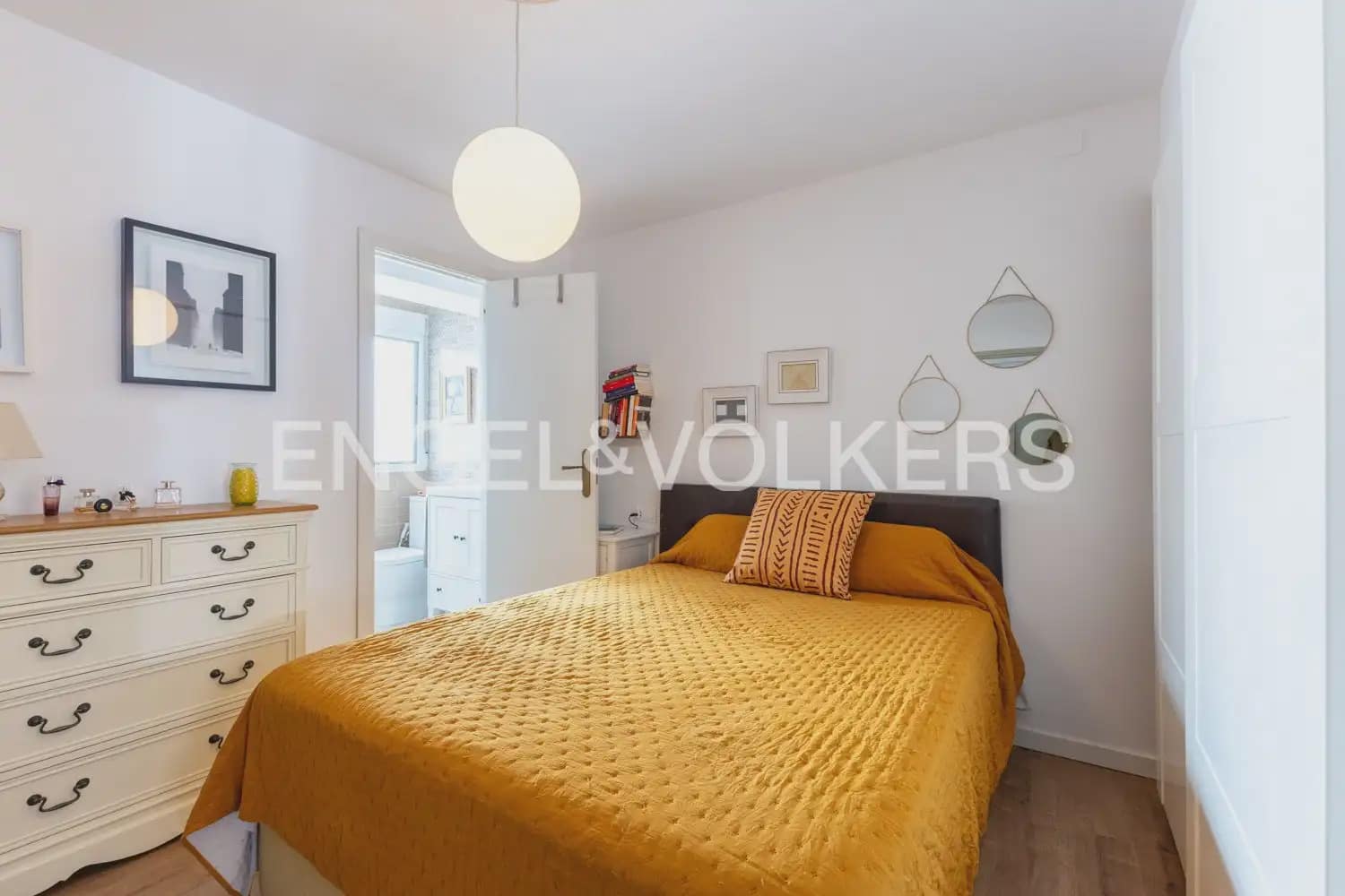 3 Zimmer Wohnung zu verkaufen in Valencia Stadt - 320.000 € (Ref: 9897926)