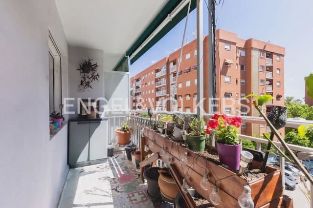 Piso de 3 habitaciones en La Malva-Rosa, València ciudad en venta - 320.000 € (Ref: 9897926)