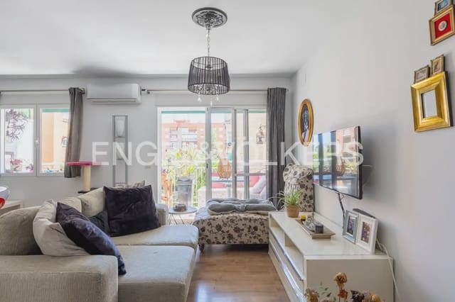 Piso de 3 habitaciones en La Malva-Rosa, València ciudad en venta - 320.000 € (Ref: 9897926)