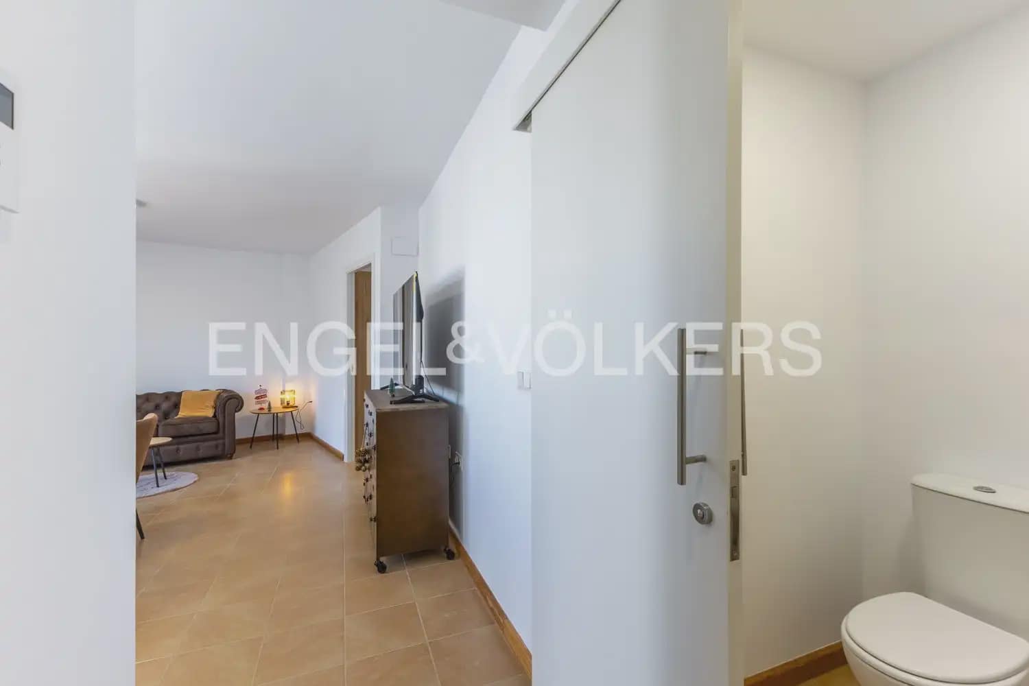2 bedroom Penthouse for rent in Chovar - € 900 (Ref: 9897956)