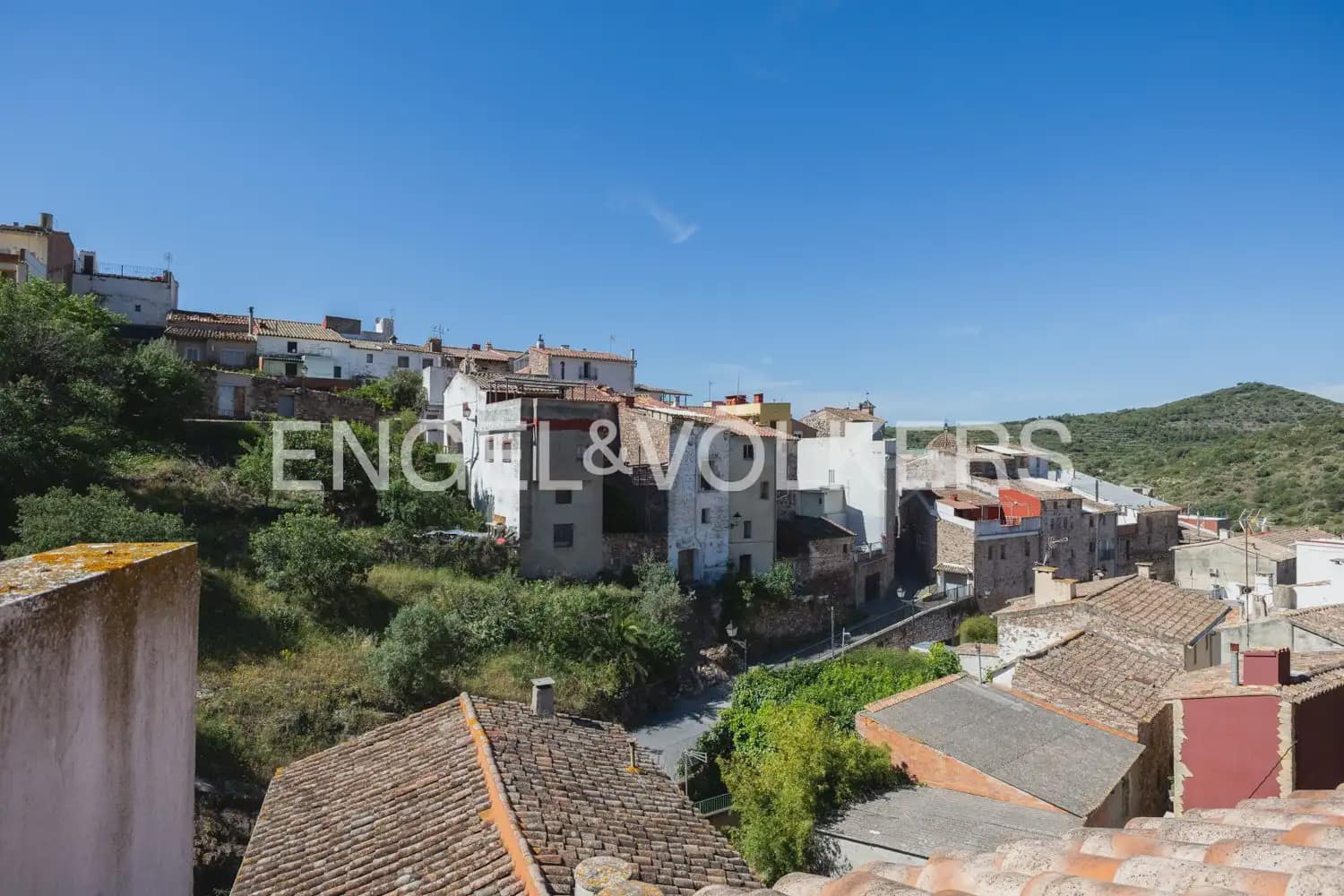 2 bedroom Penthouse for rent in Chovar - € 900 (Ref: 9897956)