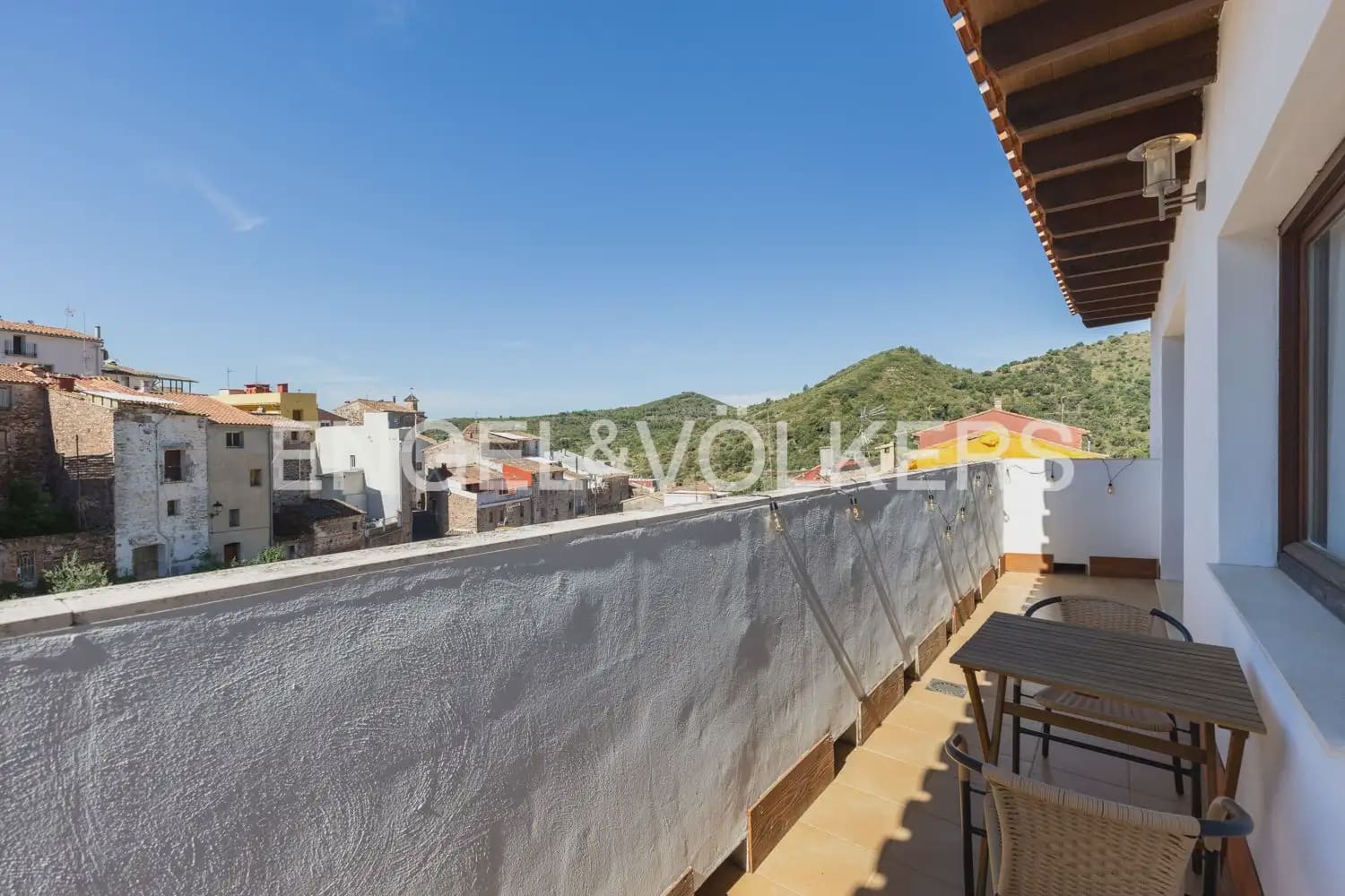 2 bedroom Penthouse for rent in Chovar - € 900 (Ref: 9897956)