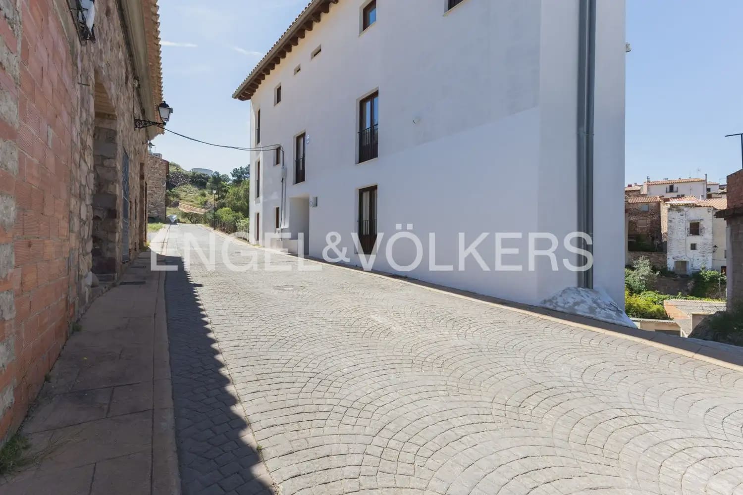 2 bedroom Penthouse for rent in Chovar - € 900 (Ref: 9897956)