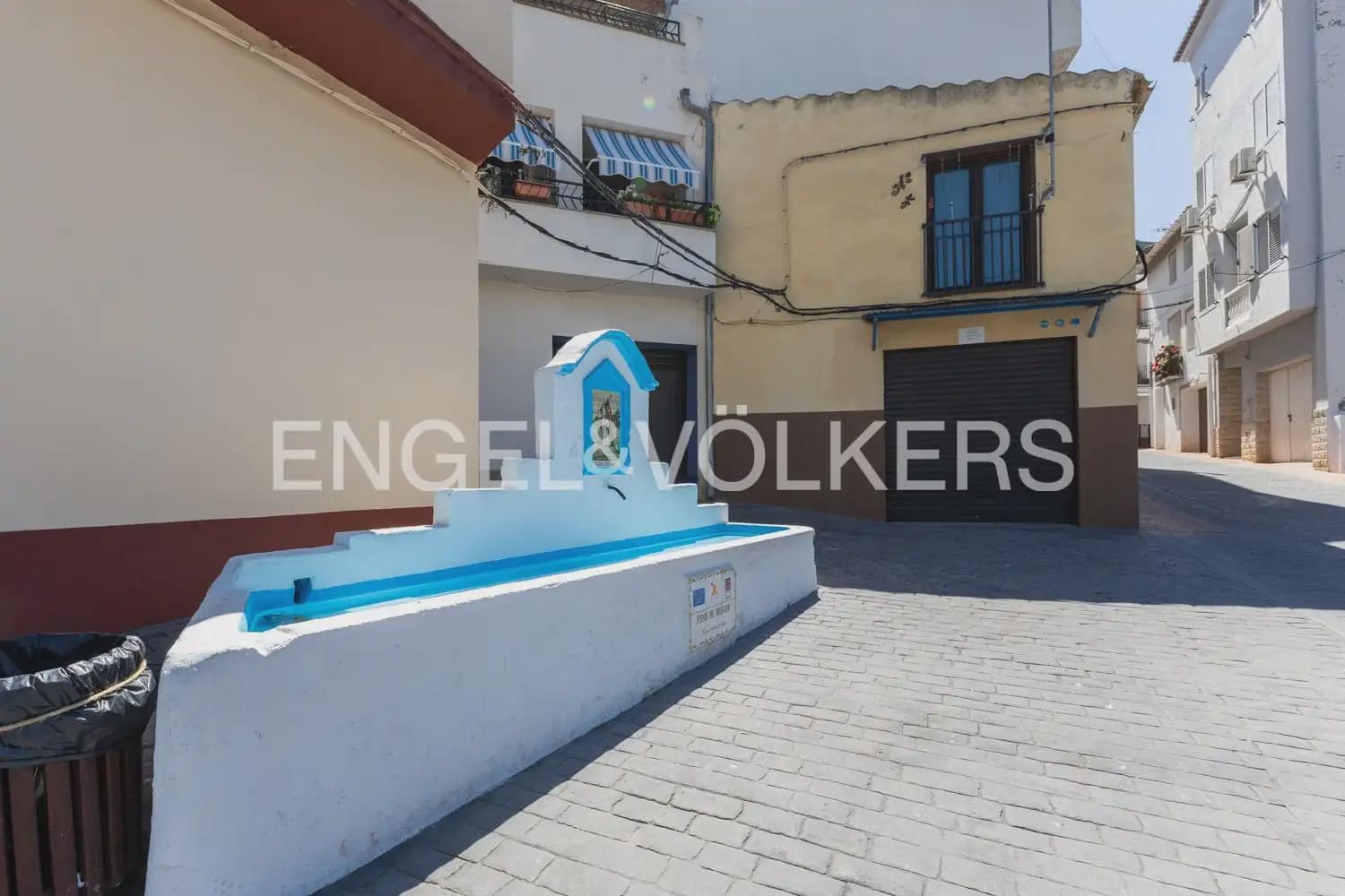 2 bedroom Penthouse for rent in Chovar - € 900 (Ref: 9897956)