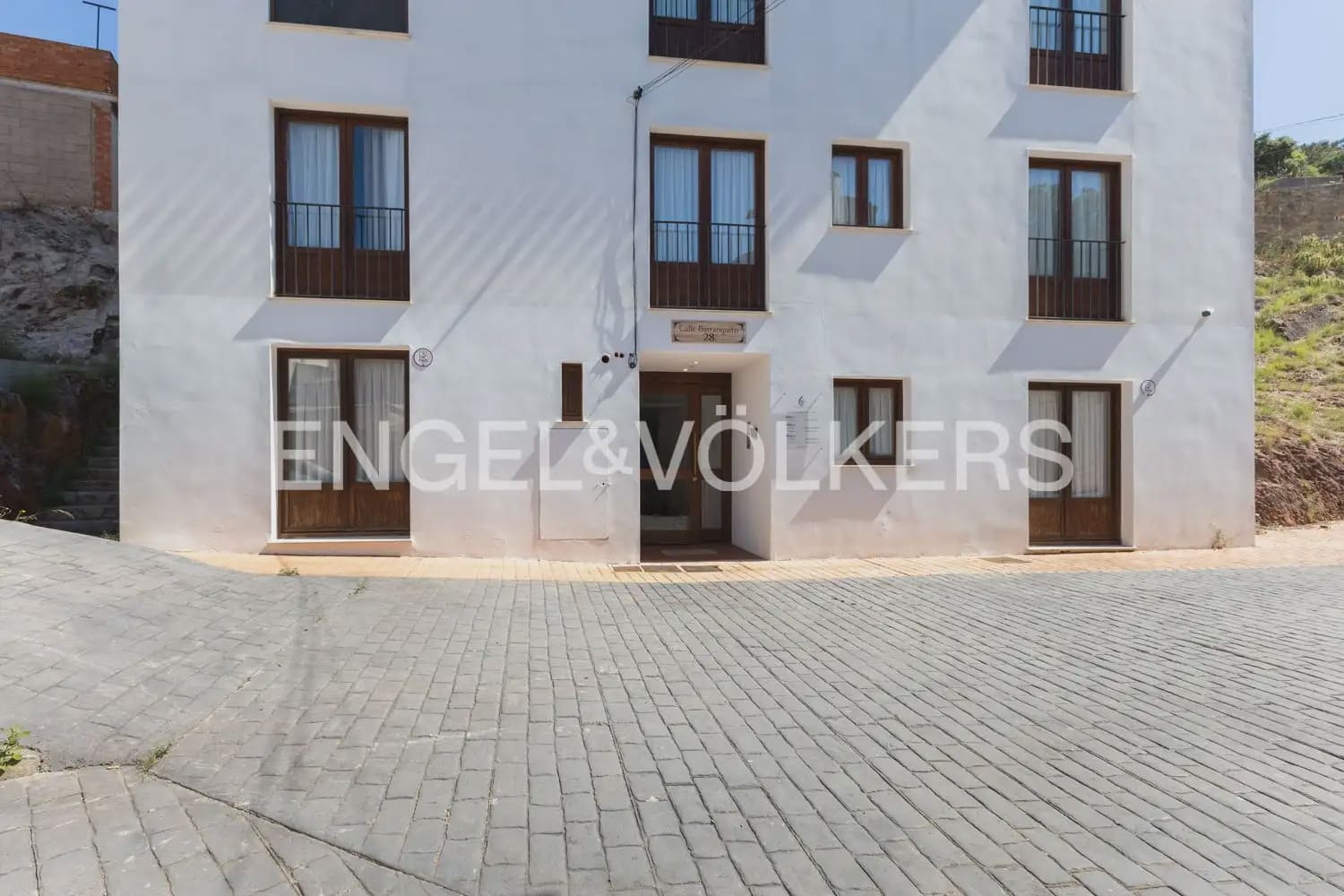 2 bedroom Penthouse for rent in Chovar - € 900 (Ref: 9897956)