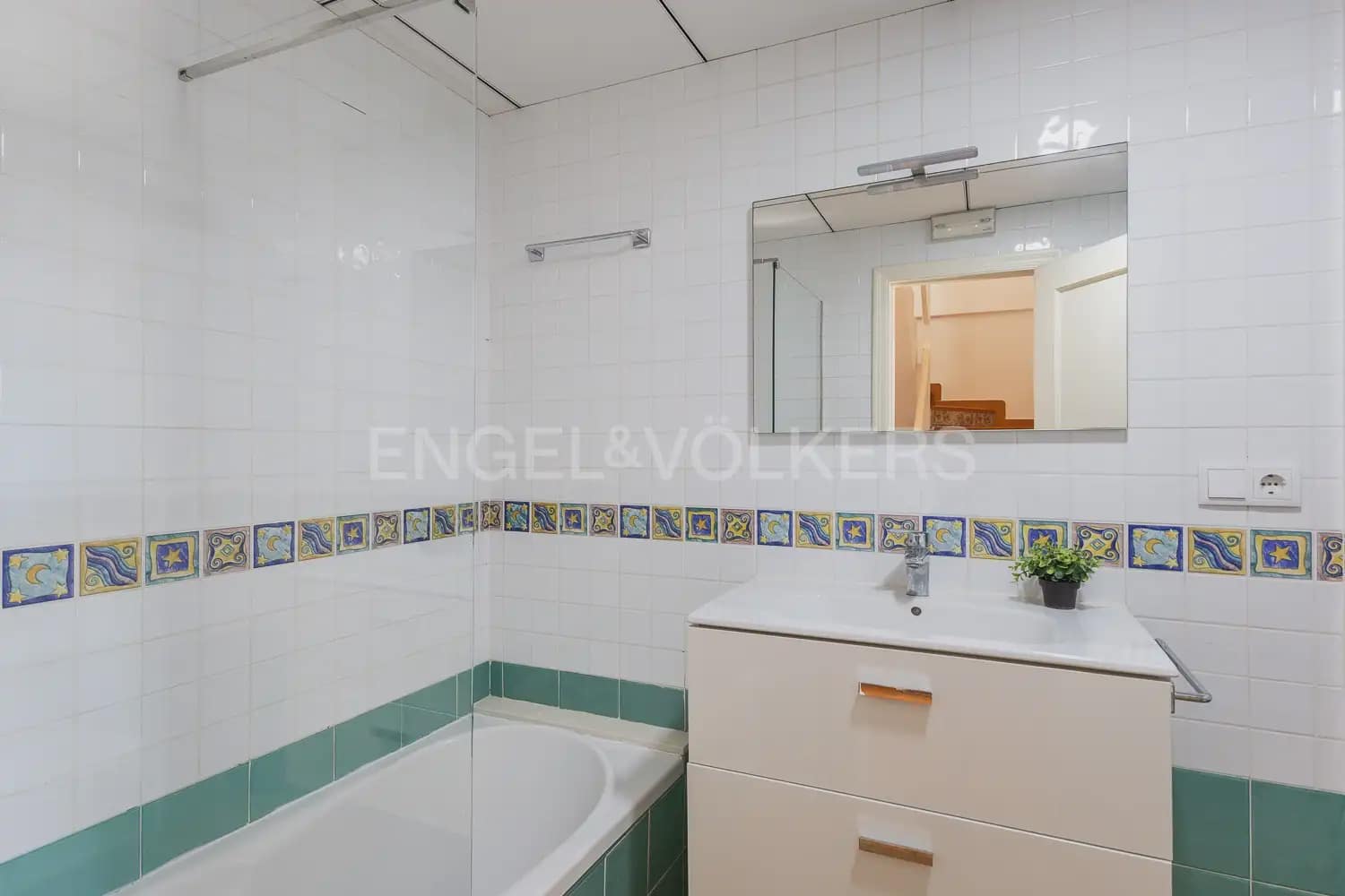 4 bedroom Terraced Villa for rent in Cullera with pool garage - € 2,500 (Ref: 9897958)