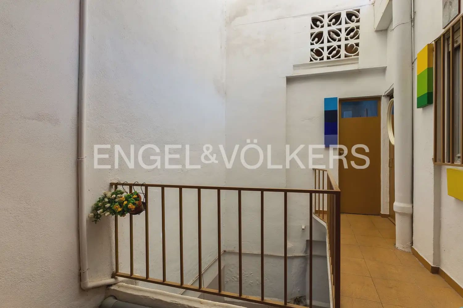 4 bedroom Townhouse for sale in Jalon / Xalo - € 253,000 (Ref: 9897962)