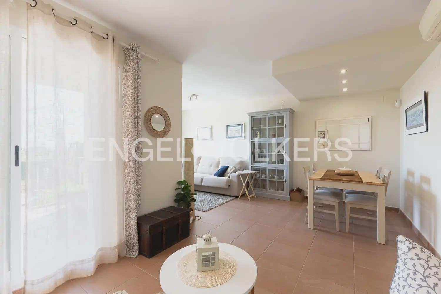5 bedroom Townhouse for sale in Naquera with pool garage - € 350,000 (Ref: 9897965)