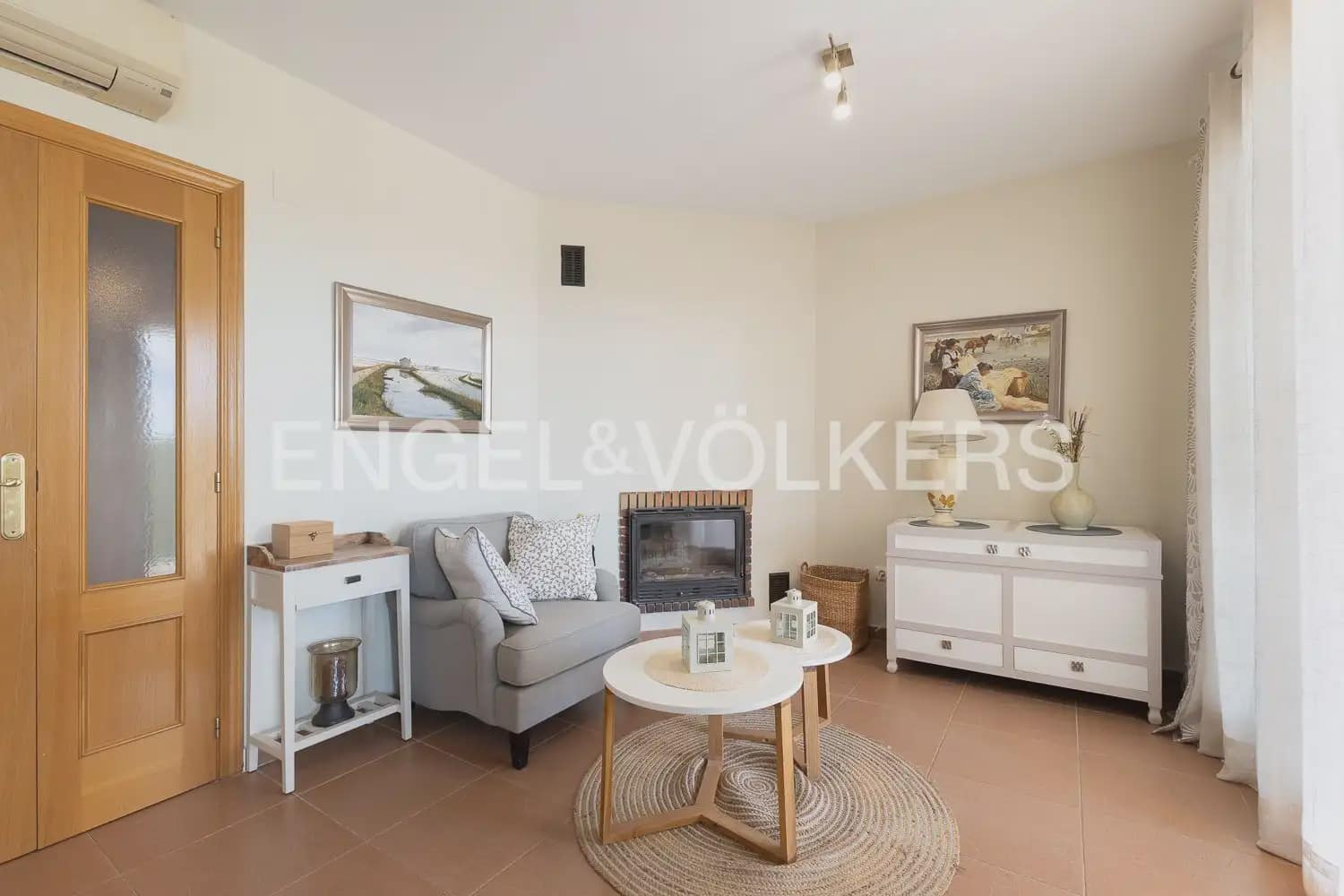 5 bedroom Townhouse for sale in Naquera with pool garage - € 350,000 (Ref: 9897965)